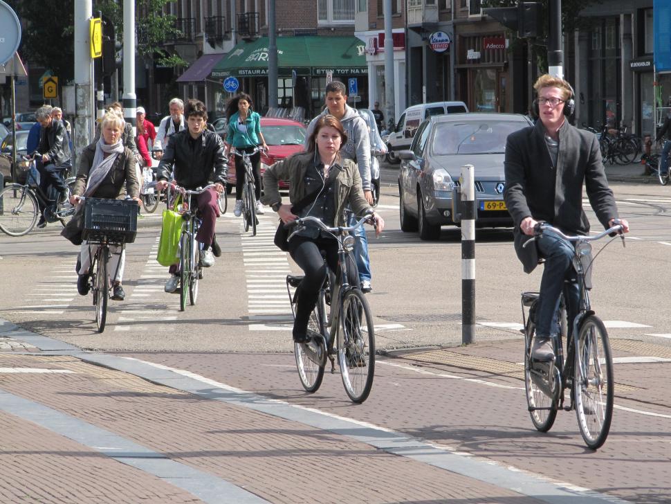 Better facilities, like these in the Netherlands, would encourage people to cycle more